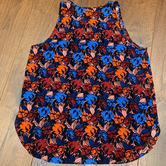 J.Crew Floral Sleeveless V Neck - Picture 4 of 6